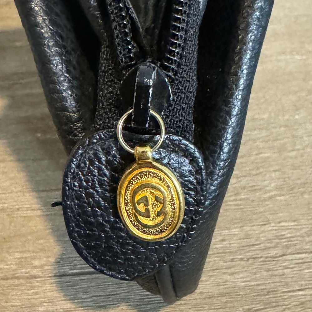 Gucci Pouch - Picture 2 of 9